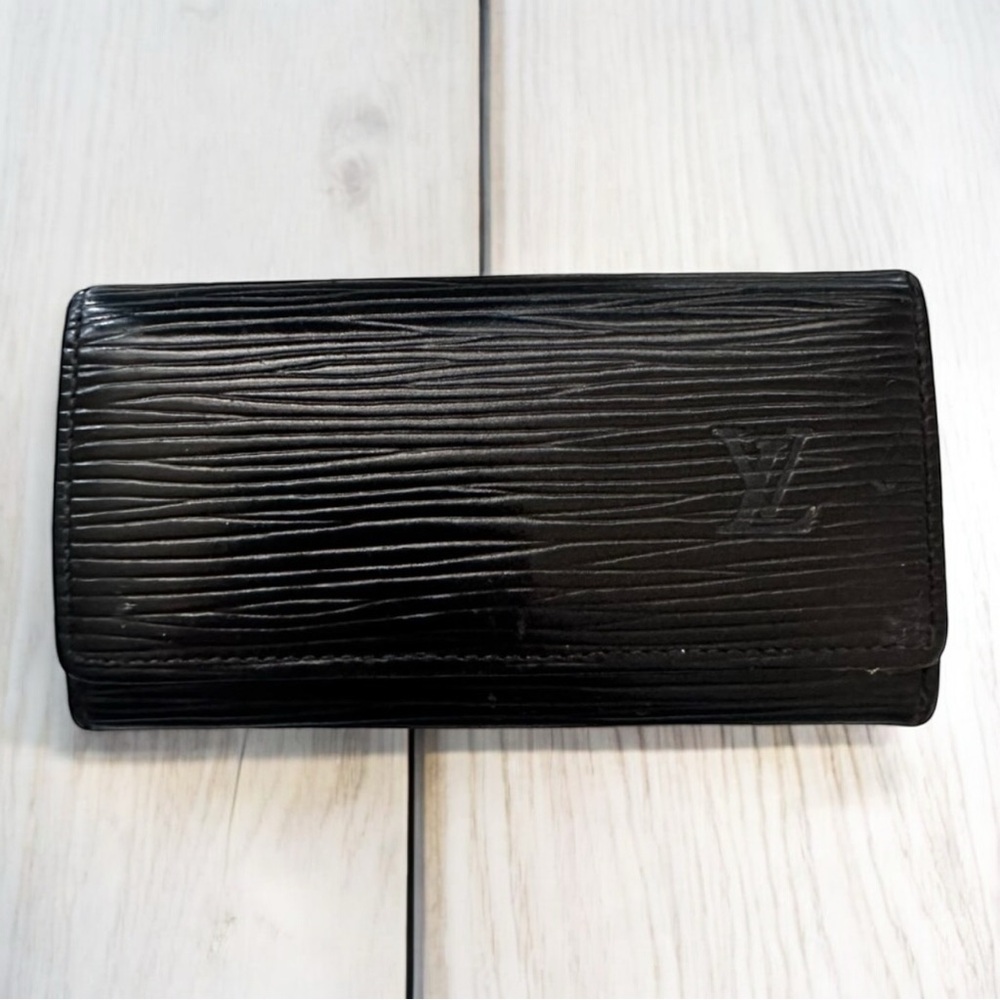 Louis Vuitton Black Epi 4 Key Card Holder